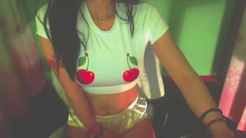 Snapshot of lisstaylor chatting on February 22, 6:52 pm Liss online show from February 22, 6:52 pm