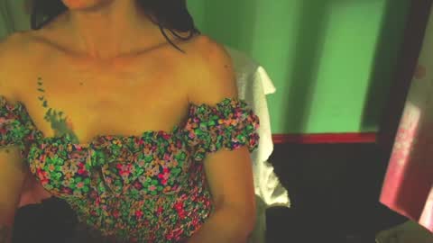 Snapshot of lisstaylor chatting on February 7, 3:30 pm Liss online show from February 7, 3:30 pm