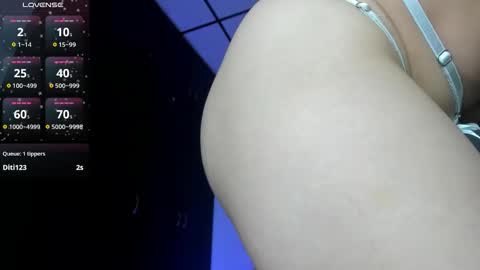 Lis  online show from March 18, 10:48 pm