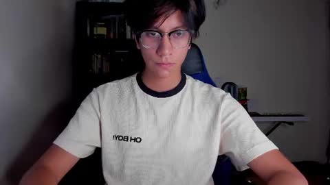 Literateboy online show from June 17, 1:43 am