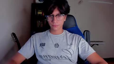 Literateboy online show from June 14, 1:38 am