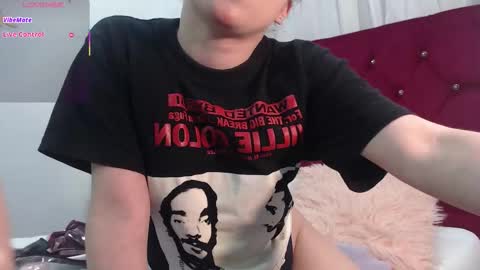  AMY  online show from October 18, 11:09 pm