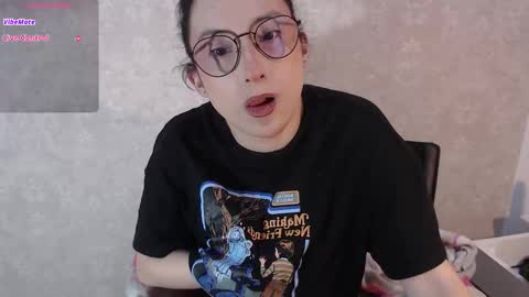  AMY  online show from November 8, 10:24 pm