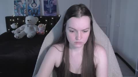 little__flowers online show from February 22, 11:35 am