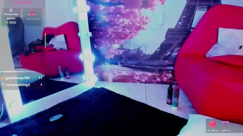 Ellie  online show from November 6, 8:23 pm