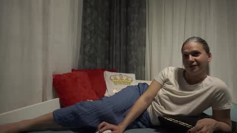 little_heart_andreea online show from February 7, 12:35 am
