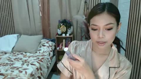 JELYAN online show from October 27, 4:45 am