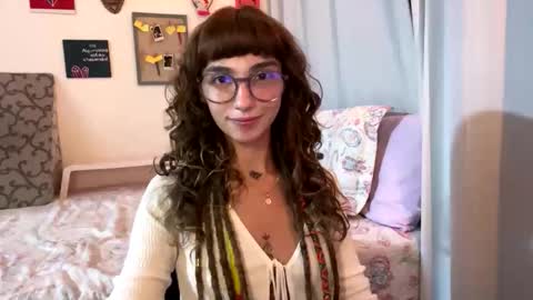 little_kitty666 online show from October 12, 4:05 am