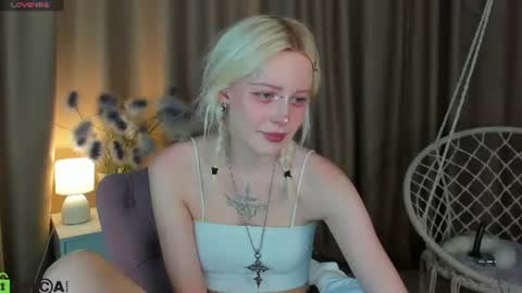 Lill online show from June 20, 9:26 am