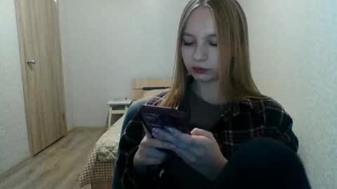 Maria online show from September 9, 8:09 pm