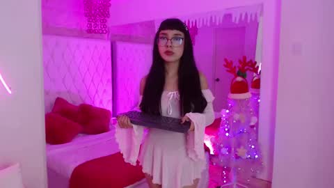 Paulette online show from December 16, 4:41 am