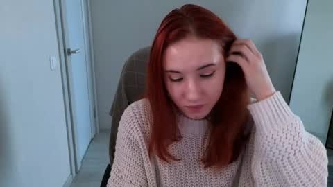 little_pretty_woman online show from May 15, 11:29 am