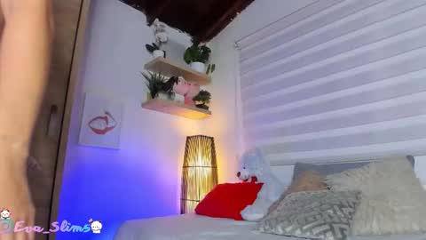 Eva online show from February 23, 7:49 pm