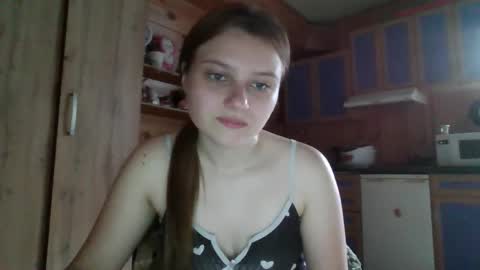 little_shygirl_ online show from September 24, 3:57 am