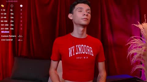 Juan Ferrer online show from March 11, 5:32 am