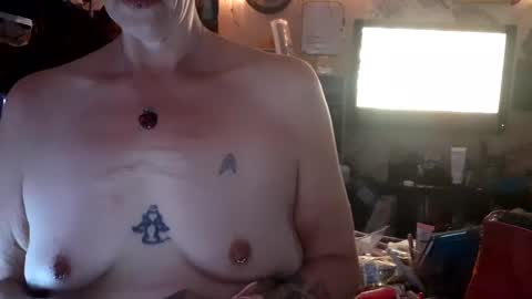 Snapshot of littlebigsquirt7945 chatting on September 11, 10:33 pm Sady Jayne online show from September 11, 10:33 pm