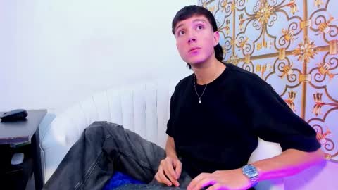 DANNY online show from February 17, 9:47 pm