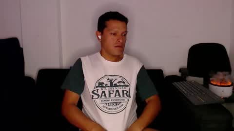 Manu online show from December 16, 3:46 am