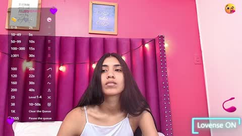 Emily  online show from February 6, 9:28 pm