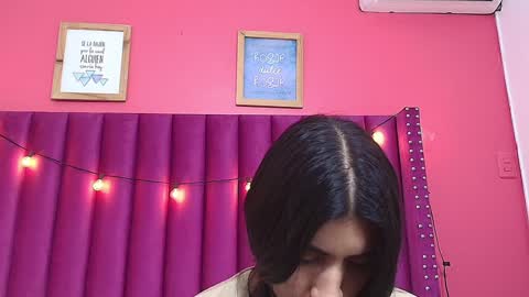 Emily  online show from January 23, 9:08 am