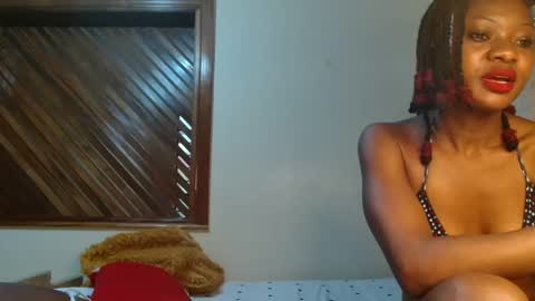 Snapshot of littlepretty_barbie chatting on March 12, 3:18 pm Barbie online show from March 12, 3:18 pm