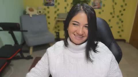 Mia  Wednesday to Sunday 730 am to 1030 am Colombian Hour D online show from December 16, 5:14 am