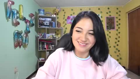 Mia  Wednesday to Sunday 730 am to 1030 am Colombian Hour D online show from December 9, 1:18 am