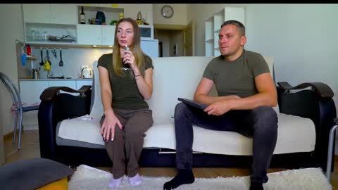 Little Tifany online show from September 29, 12:59 pm