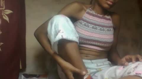 Snapshot of littleyanah chatting on September 11, 7:04 pm yanah online show from September 11, 7:04 pm