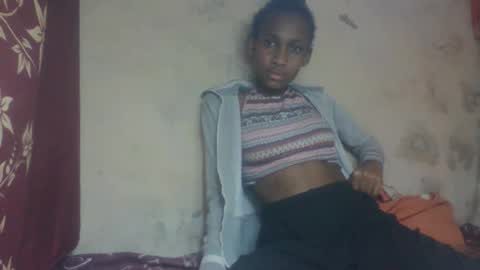 Snapshot of littleyanah chatting on September 14, 7:37 pm yanah online show from September 14, 7:37 pm