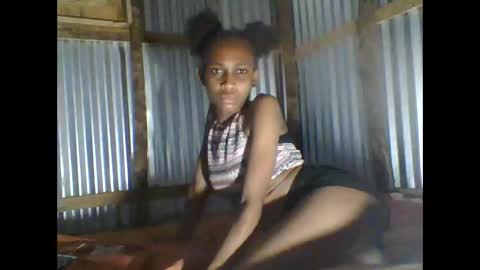 yanah online show from October 22, 7:59 pm