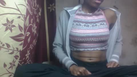 Snapshot of littleyanah chatting on September 13, 7:27 pm yanah online show from September 13, 7:27 pm