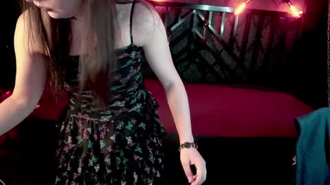 liviashy online show from March 29, 12:40 pm