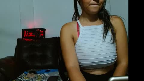 Snapshot of liz_fe chatting on February 13, 11:47 pm liz_fe online show from February 13, 11:47 pm