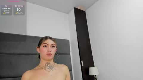 lizz_luna online show from February 11, 5:29 pm