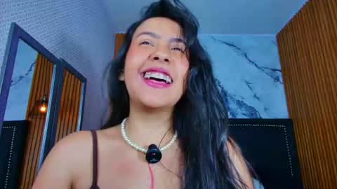 Liz  online show from July 10, 12:10 pm