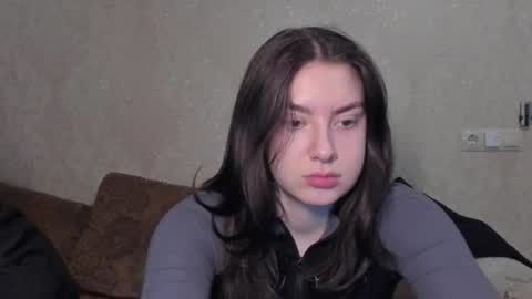 lizzi_muur online show from January 17, 2:37 pm