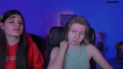 lizzie_boom online show from January 14, 9:01 pm