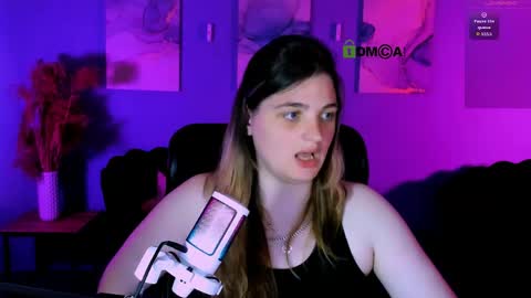 lizzie_boom online show from May 13, 8:51 pm
