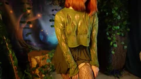 Elizabeth online show from November 7, 4:20 pm