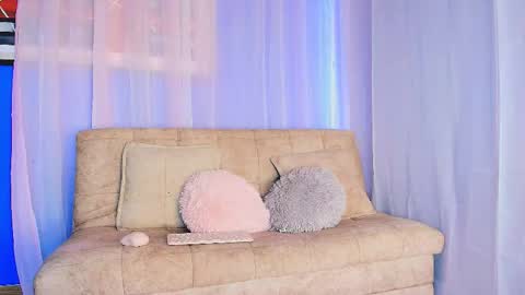 lizzy_kane online show from February 20, 8:11 pm