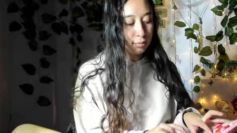 lizzy online show from March 1, 4:58 am