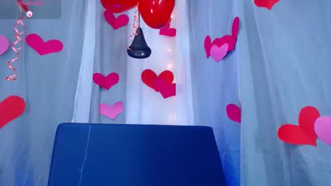 Lizzy hairy pussy online show from February 15, 8:00 am