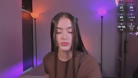 Lizzy Colins online show from July 5, 1:07 pm