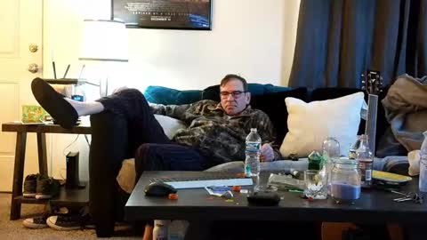 LongDick Daddy online show from October 2, 12:04 pm