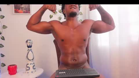 LOGAN DRAKE online show from March 8, 12:20 pm