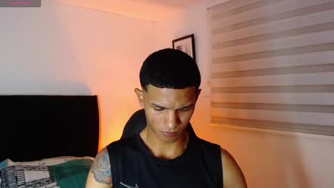 Snapshot of logan_military chatting on October 15, 10:43 pm logan online show from October 15, 10:43 pm