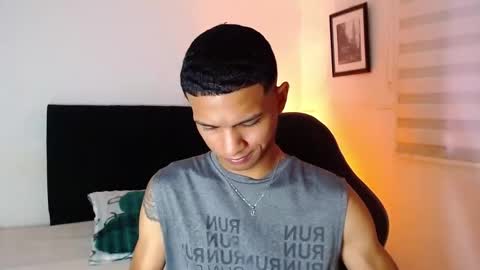 Snapshot of logan_military chatting on September 14, 10:44 pm logan online show from September 14, 10:44 pm