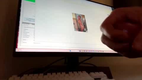 loganca69 online show from April 21, 1:20 am