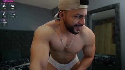 loganmartinx online show from September 27, 11:57 pm